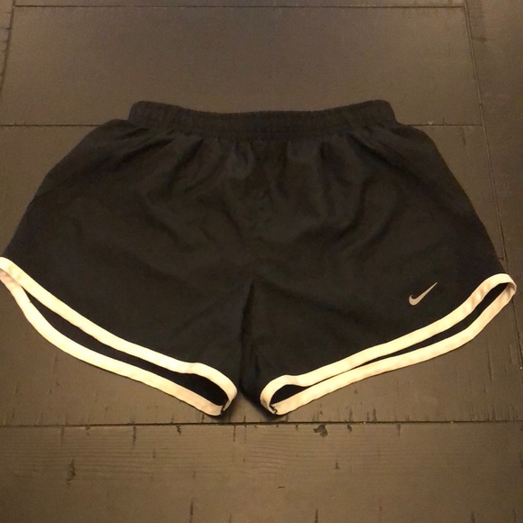 Nike Other - Nike Girl’s Running Shorts Sz M